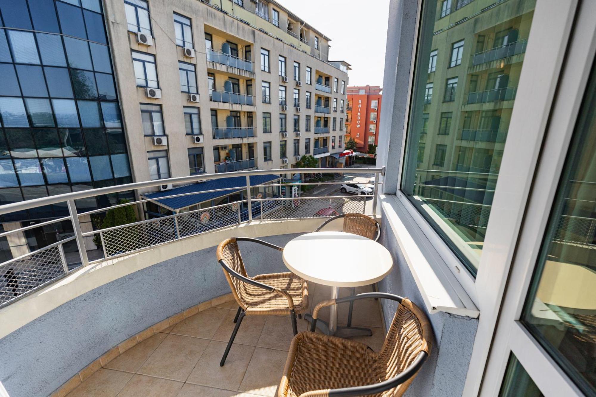 Favorit Aparthotel Sunny Beach Eksteriør billede